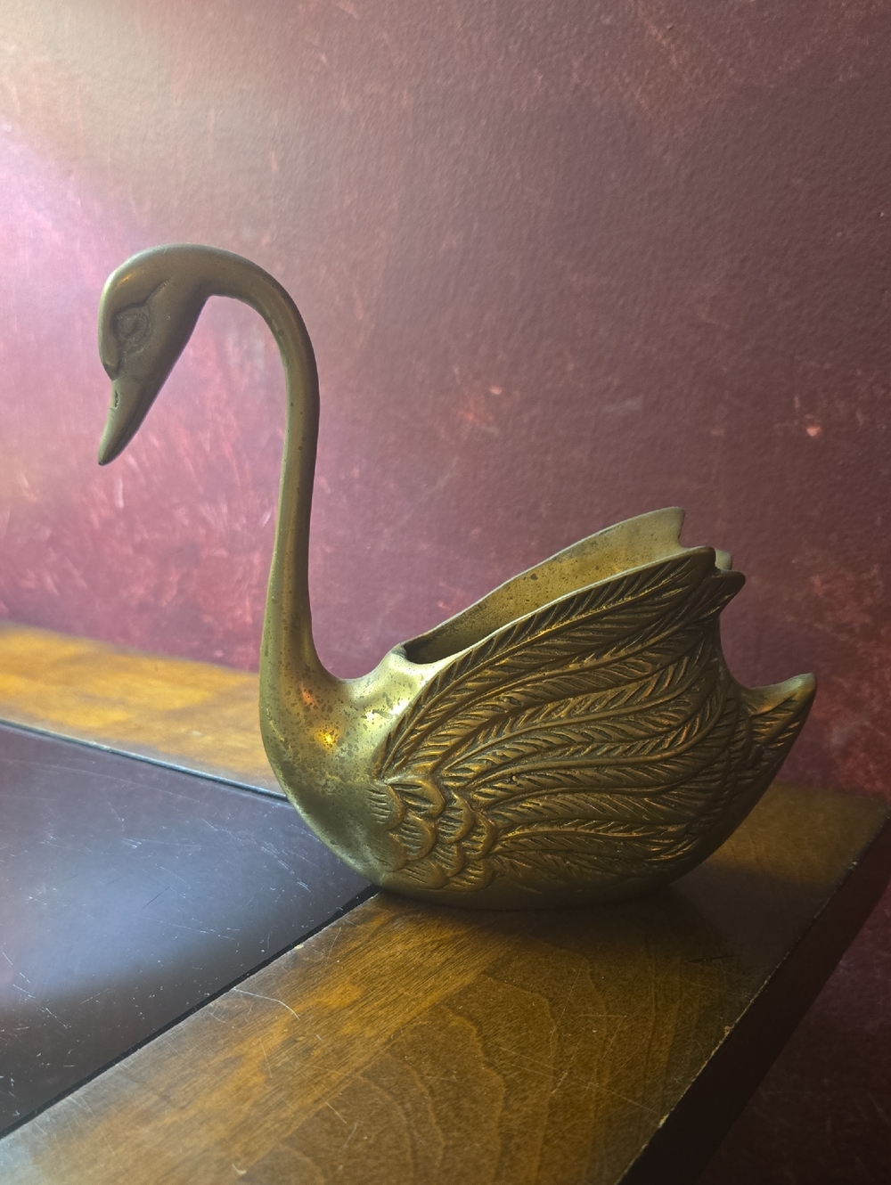 Vintage 1960s Brass Swan Planters - Set of Two - Picture 4 of 15